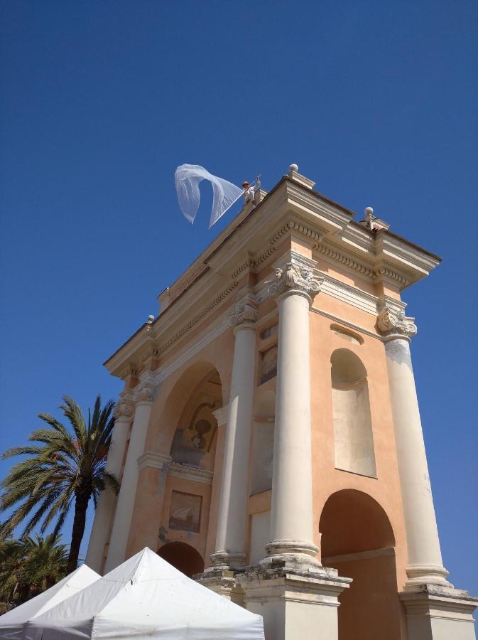 Appartement Casa Mariuccia A Due Passi Dal Mare à Finale Ligure Extérieur photo