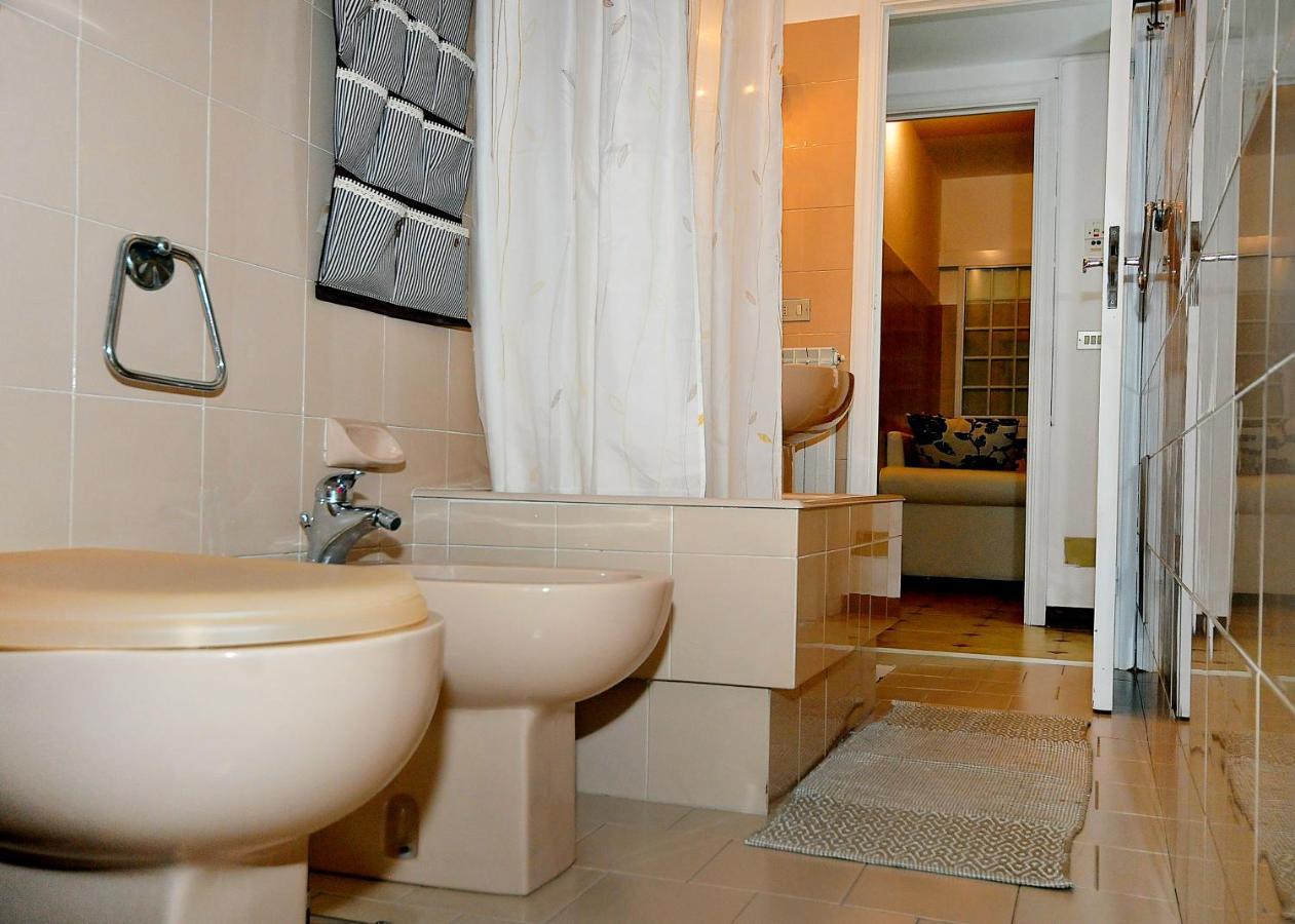 Appartement Casa Mariuccia A Due Passi Dal Mare à Finale Ligure Extérieur photo