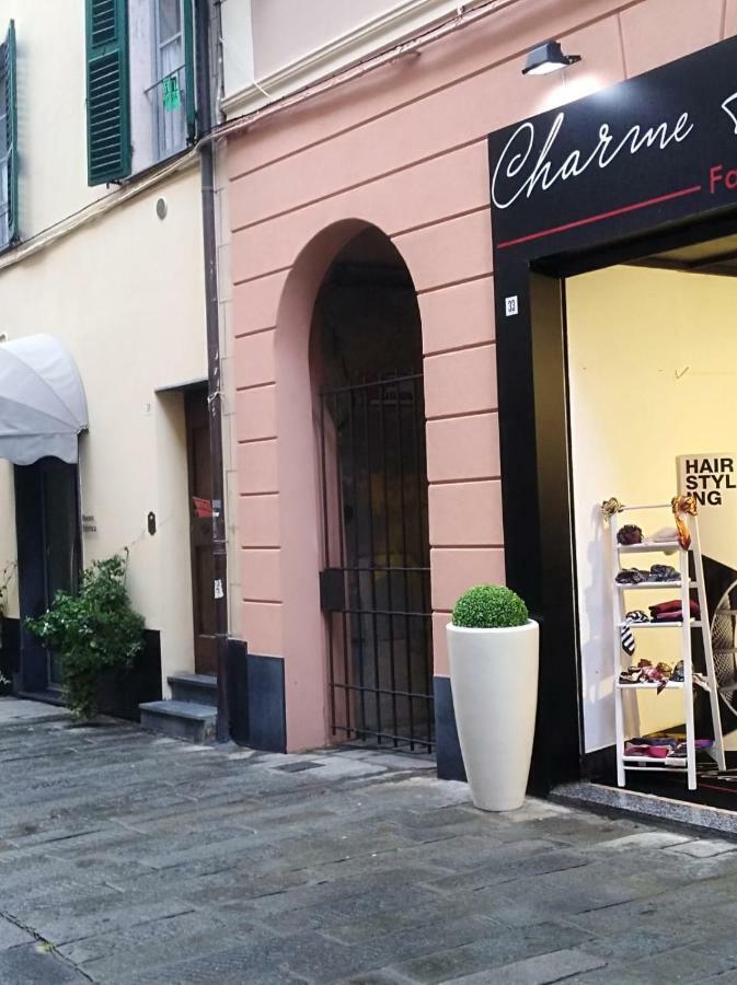 Appartement Casa Mariuccia A Due Passi Dal Mare à Finale Ligure Extérieur photo